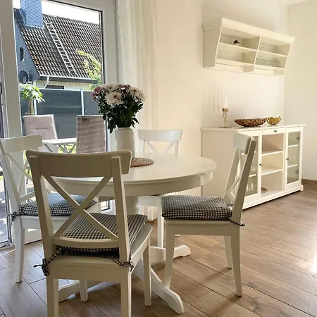 Cuxhavener Straße 5/1