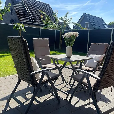 Cuxhavener Straße 5/1 Apartment